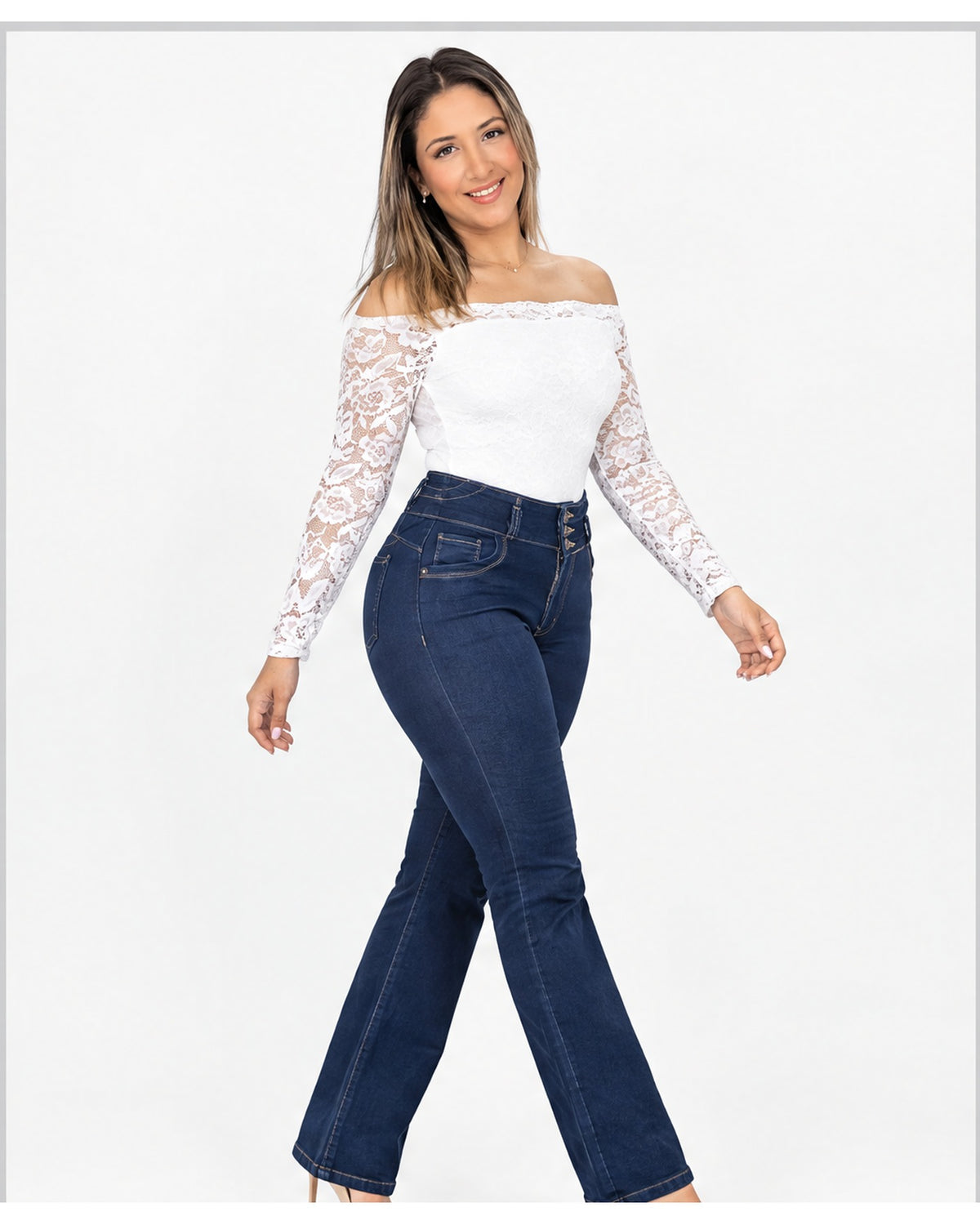 Body de encaje off-shoulder