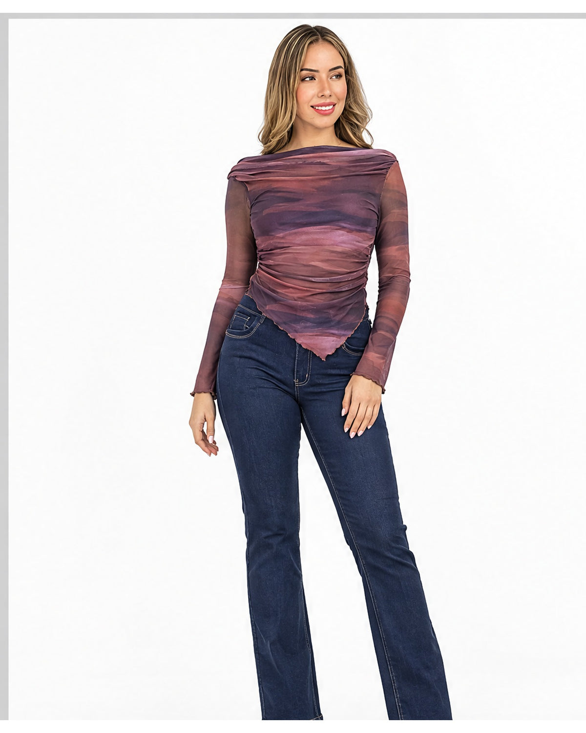 Blusa manga larga estampada de malla