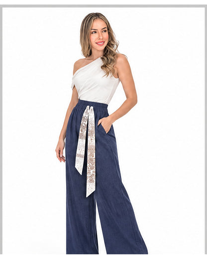 Pantalón ancho con cinta