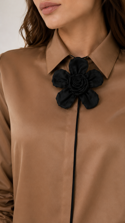 B41933 Manga larga con broche Camel 6