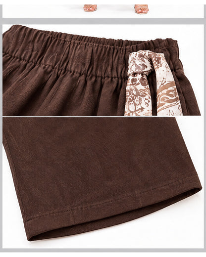 Pantalón ancho con cinta