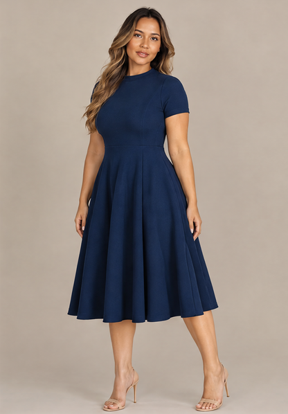 B41910 Vestido midi con vuelo Azul marino 04 - frente 3/4