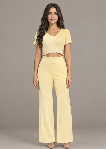 WT-3729 Conjunto tejido con vuelos Amarillo 01 - frente