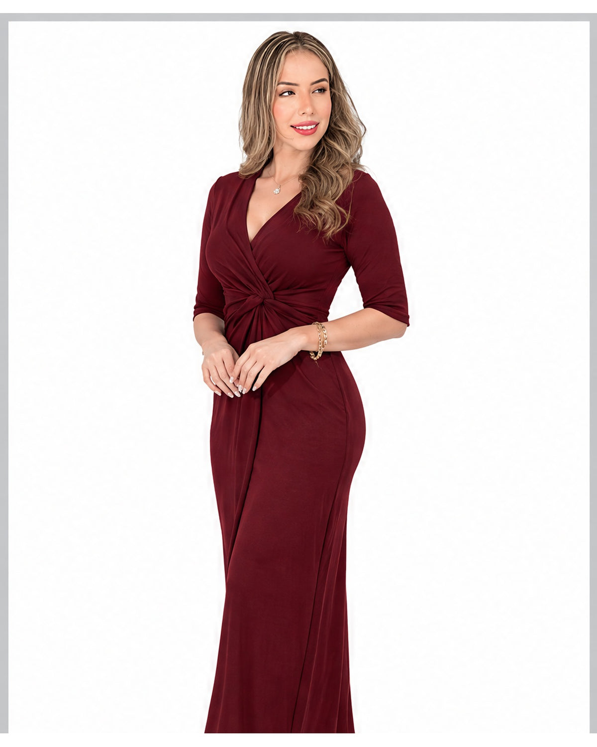 Vestido largo con nudo frontal